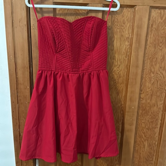 Dynamite red dress - Picture 1 of 2